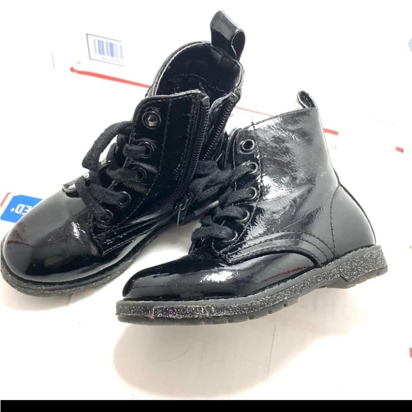 Toddler boots size 7 - Picture 4 of 7